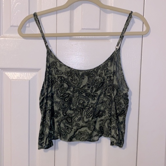 Forever 21 Green and Black Crop Top - Picture 3 of 3